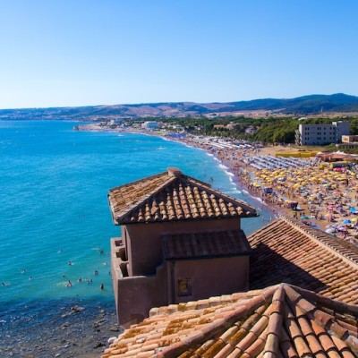 beaches near rome